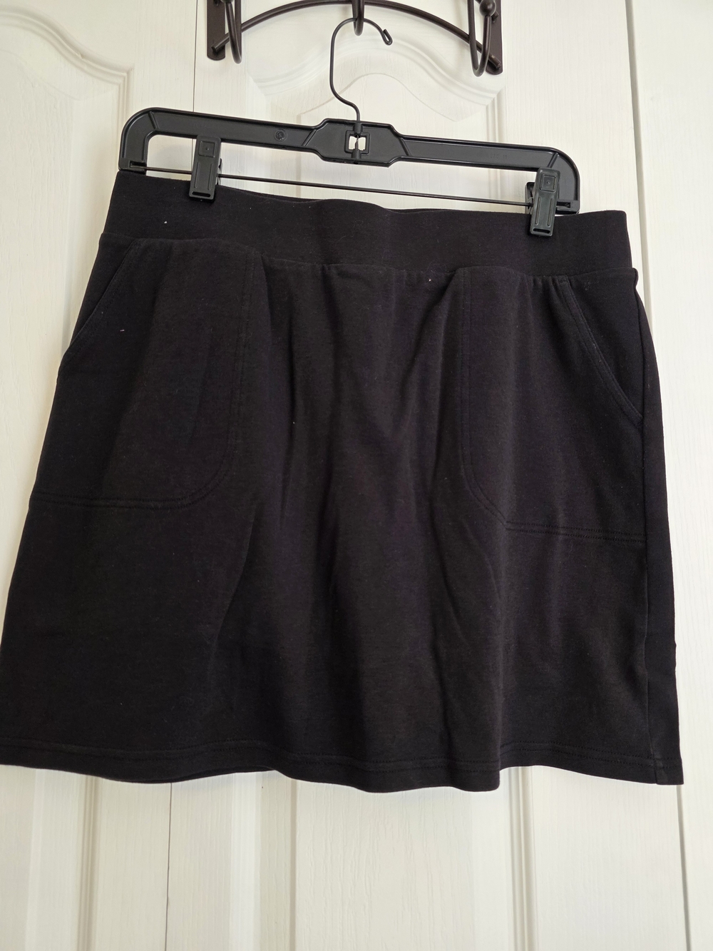 Black Casual Skort with Front Pockets